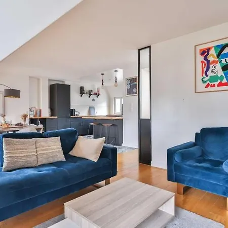 Apartment Near Sacre Coeur